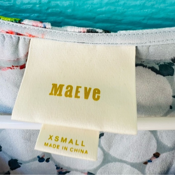 ANTHROPOLOGIE MAEVE VELVET BURNOUT FLORAL POLKA DOT WRAP TOP SIZE SMALL - Picture 4 of 6